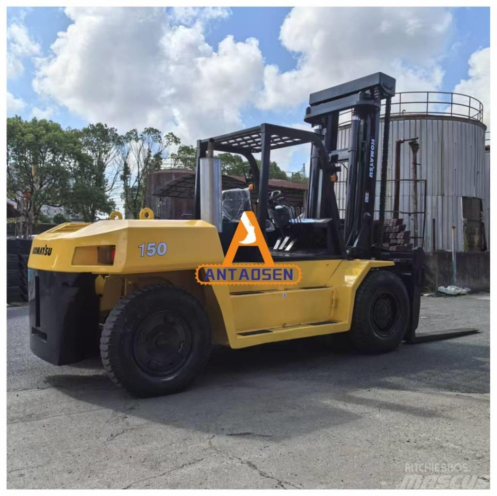 Komatsu FD150-7 Дизельні навантажувачі