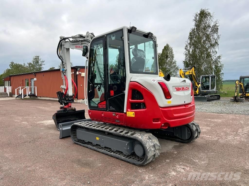 Takeuchi TB370 Середні екскаватори 7т. - 12т.