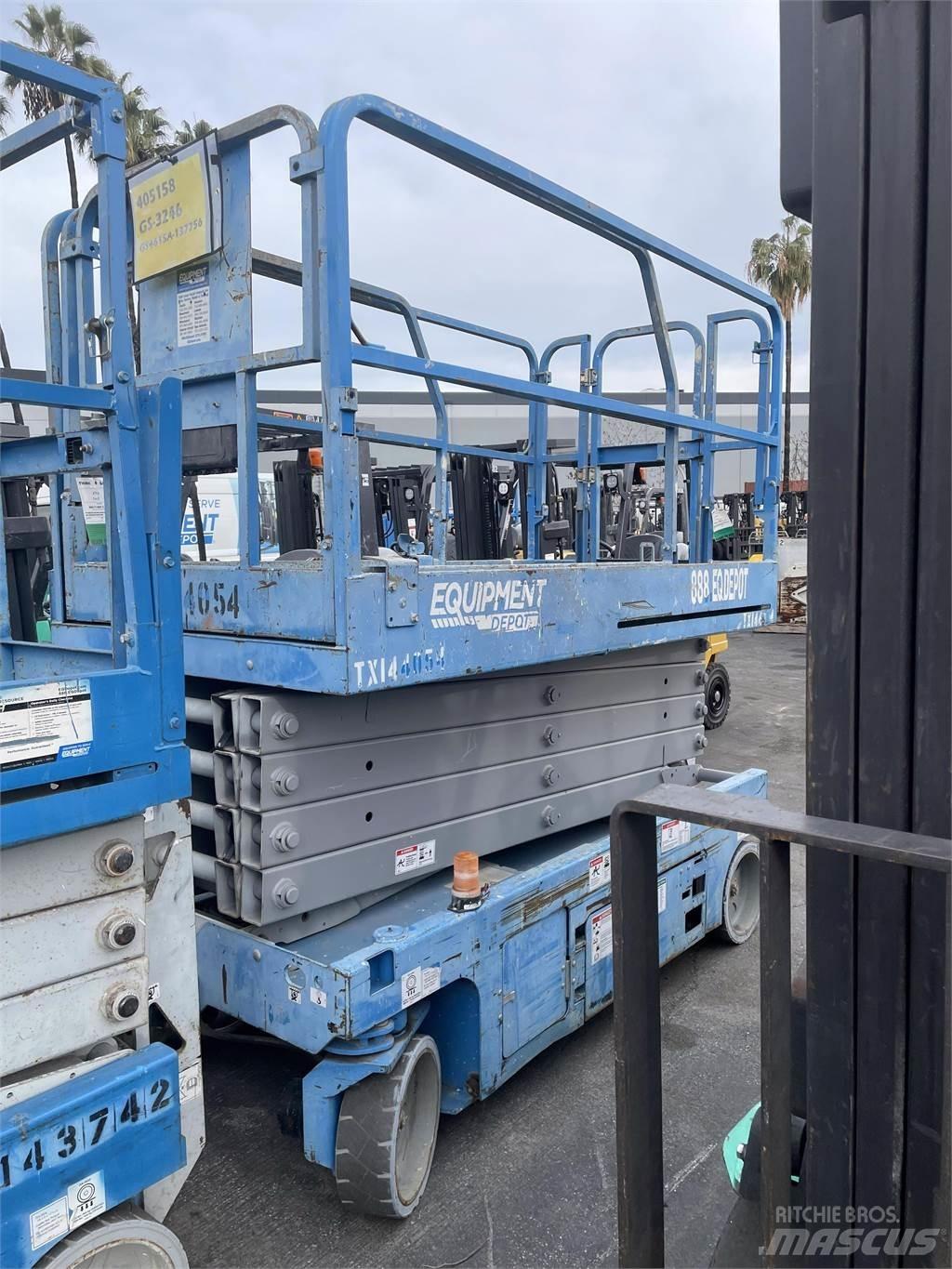 Genie GS-3246 Підйомники-ножиці