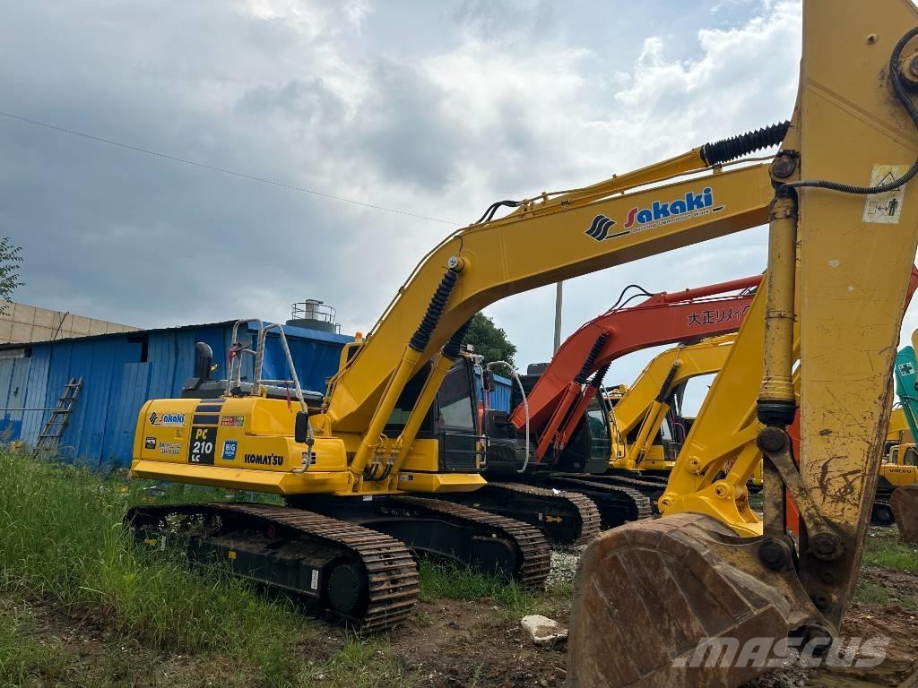 Komatsu PC 210-8 Гусеничні екскаватори