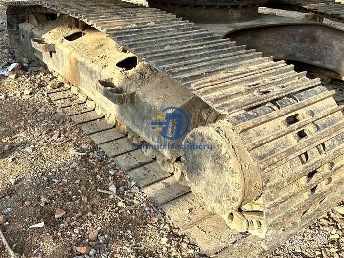 Komatsu PC200-8 Гусеничні екскаватори