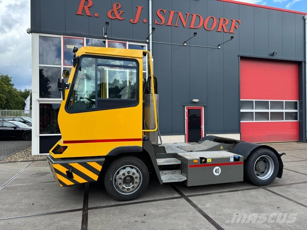 Terberg YT222 Термінальні трактори