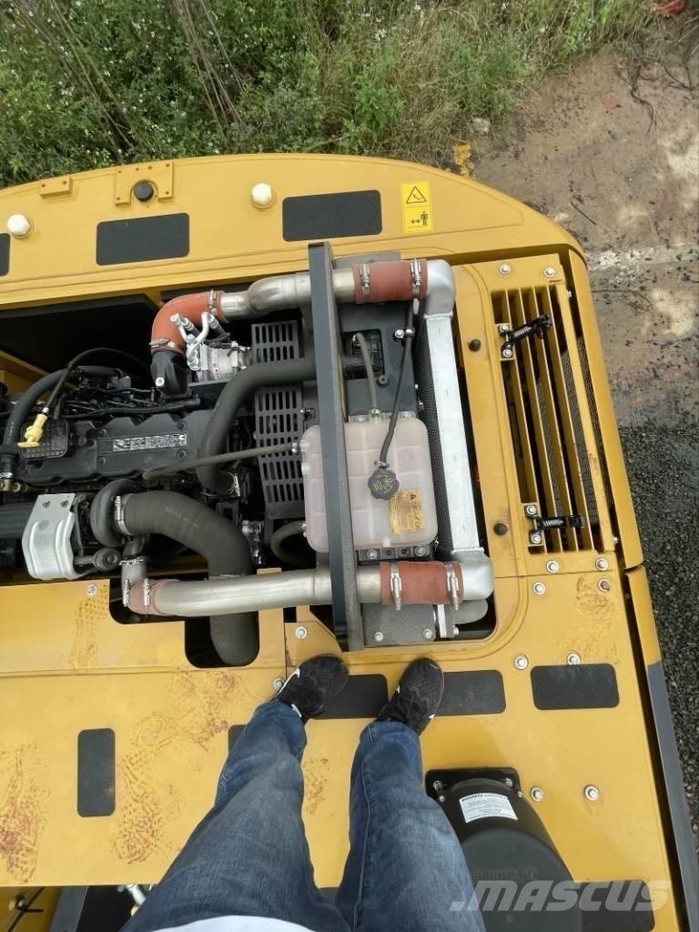 XCMG XE 200 DA Гусеничні екскаватори