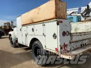 Ford F600 Комунальні автомобілі / автомобілі загального призначення