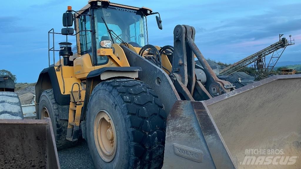 Volvo L180H Фронтальні навантажувачі