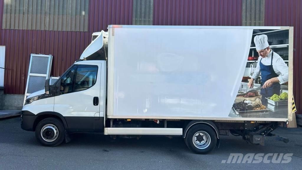 Iveco 70C 17 Панельні фургони