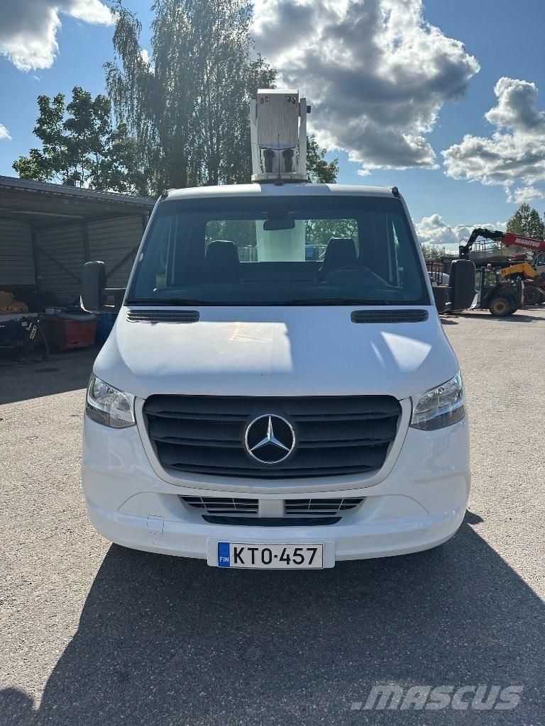 Dinolift 230VT Автовишки на базі вантажівки