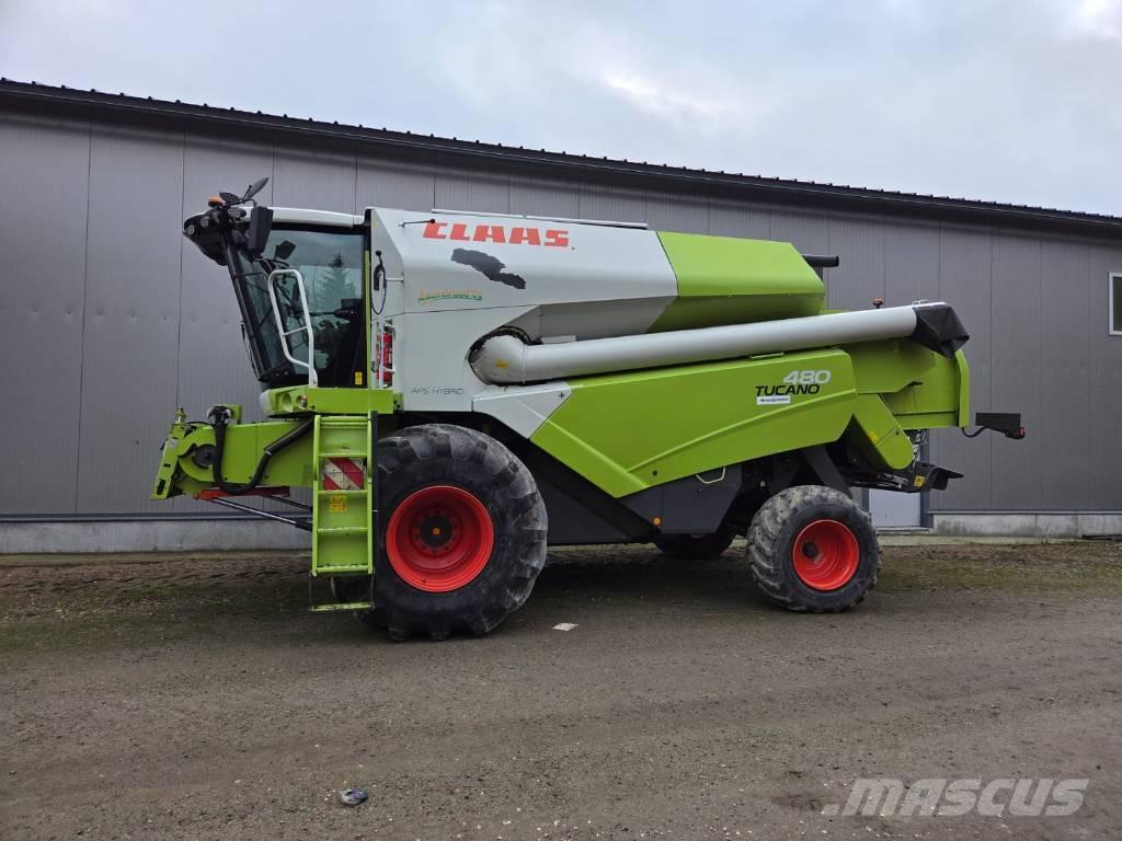 CLAAS Tucano 480 Зернозбиральні комбайни