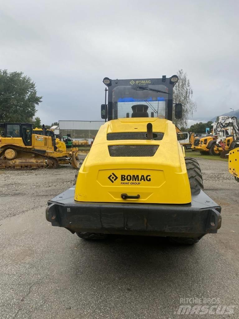 Bomag BW 219 D 5 Ущільнювачі грунту