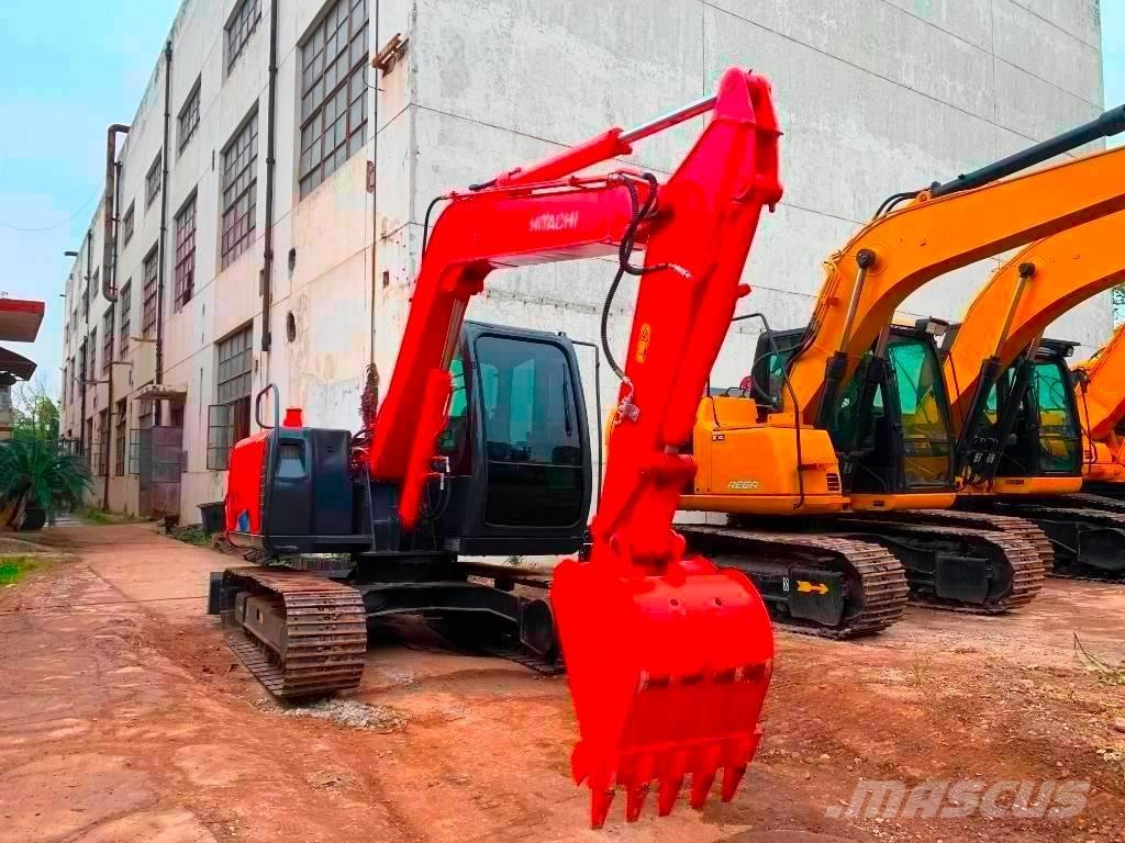 Hitachi Zaxis 70 Гусеничні екскаватори