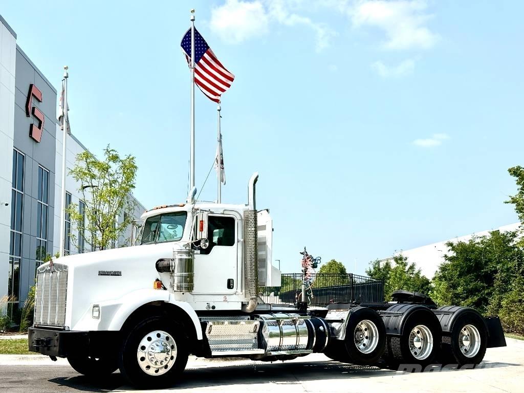 Kenworth T800 Тягачі