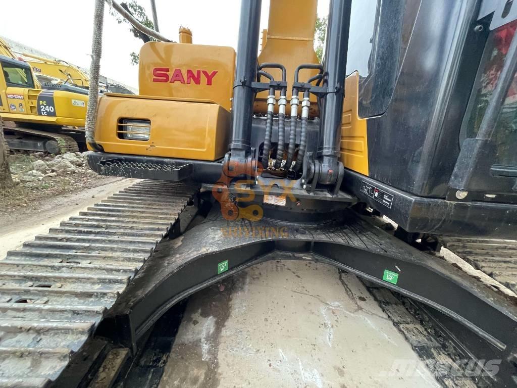 Sany SY 215 C Гусеничні екскаватори