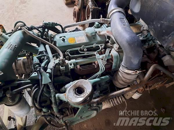 Volvo D7C250 Двигуни