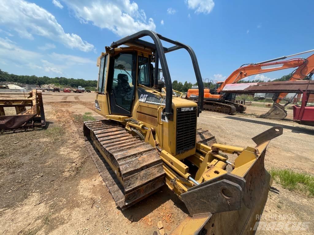 CAT D 5 LGP Гусеничні бульдозери