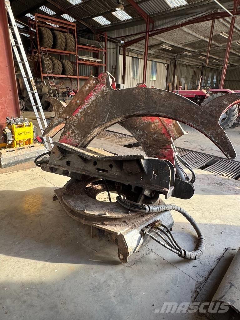 Noe NF210-6R Трельовочні трактора