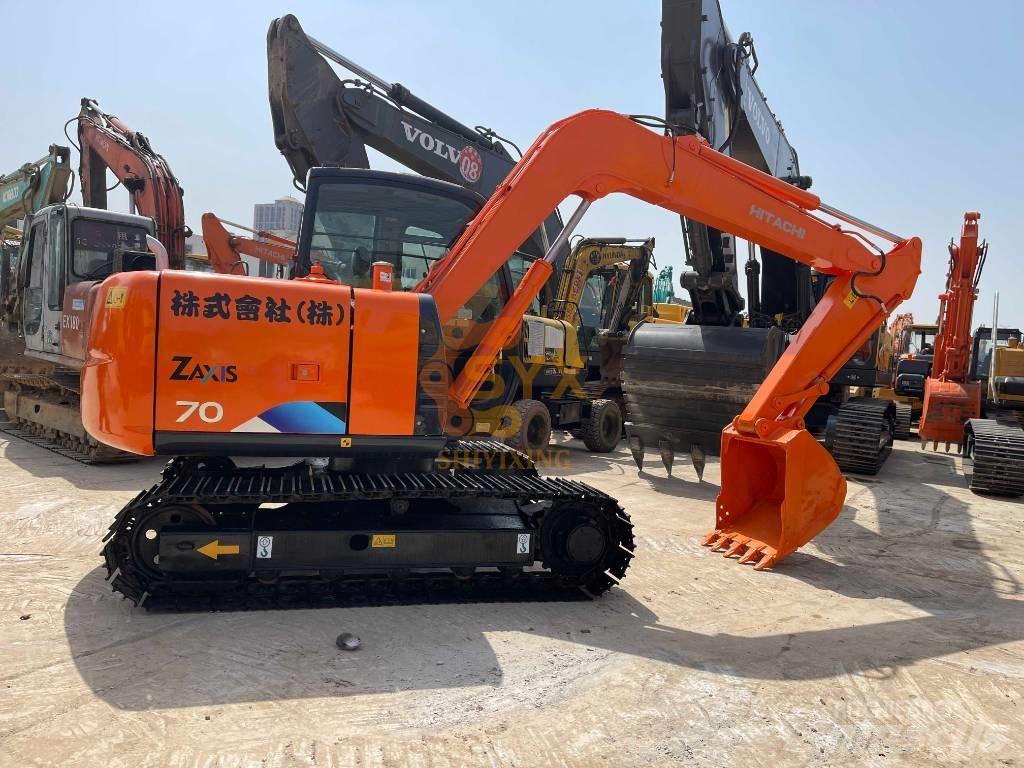Hitachi ZX 70 Середні екскаватори 7т. - 12т.