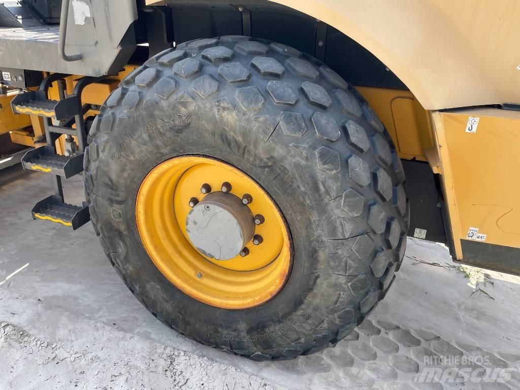Volvo SD 115 B Грунтові котки