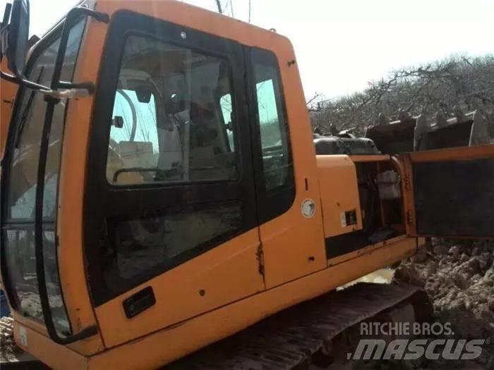 Hyundai R220LC-7 Гусеничні екскаватори