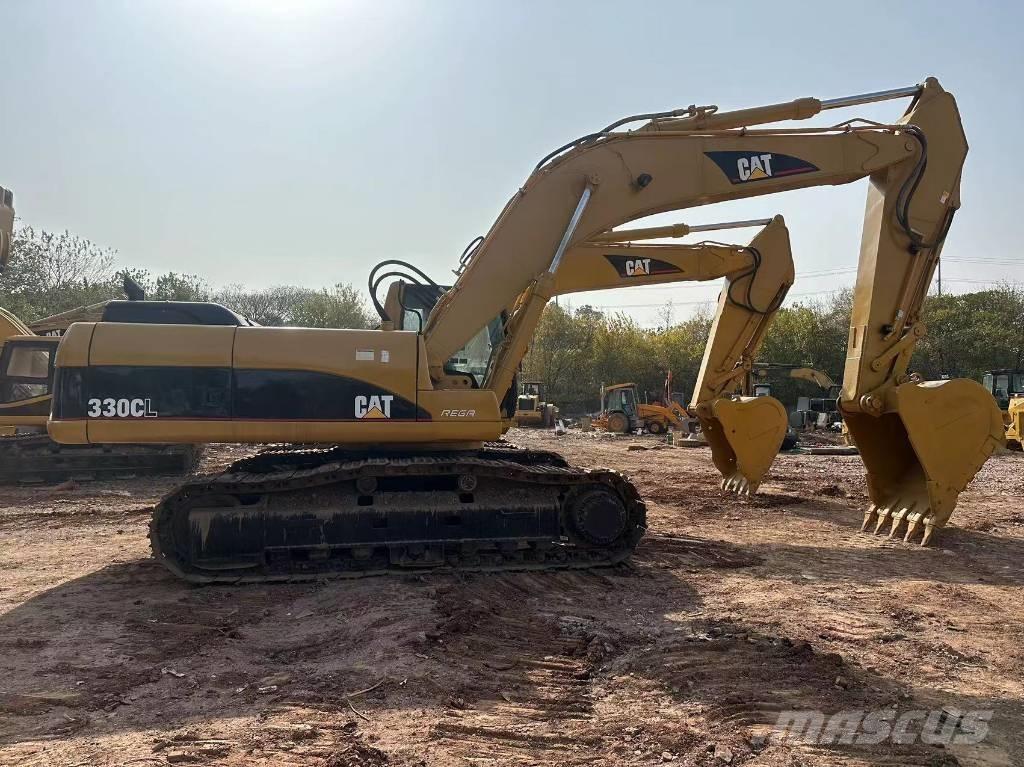 CAT 330 CL Гусеничні екскаватори