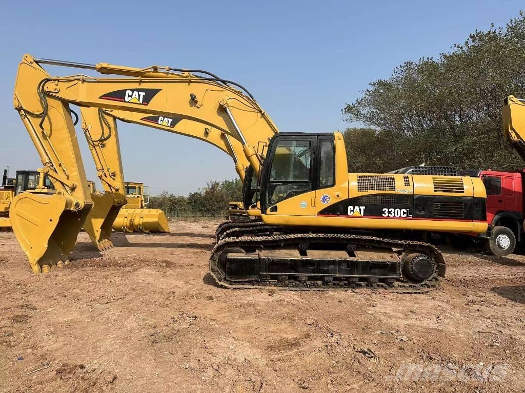 CAT 330 CL Гусеничні екскаватори