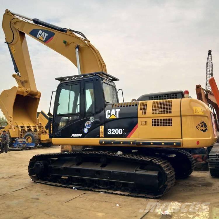 CAT 320D Гусеничні екскаватори