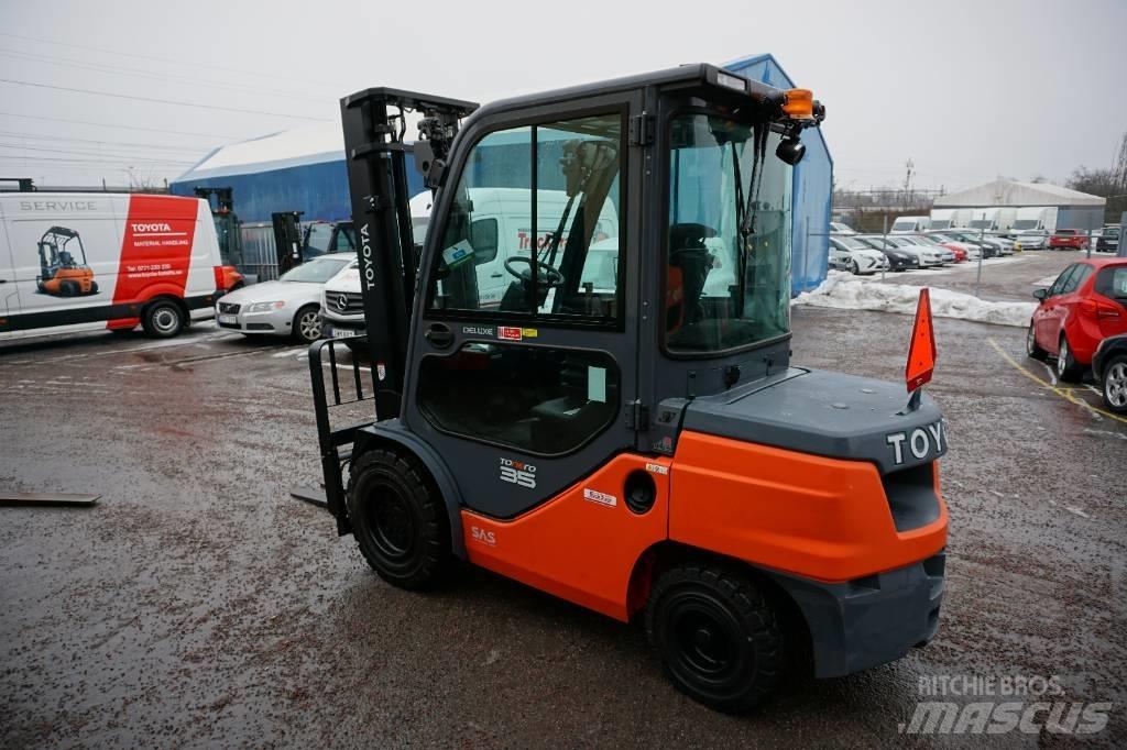 Toyota 52-8FDJF35 Дизельні навантажувачі