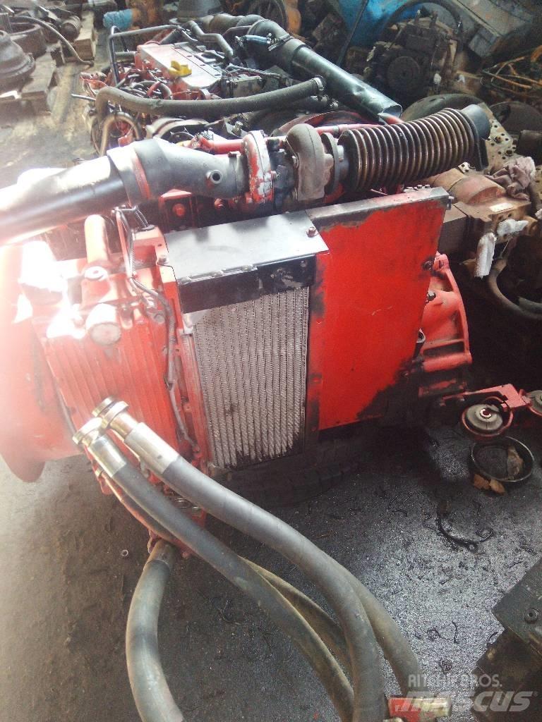 Deutz BF4M1012 Двигуни