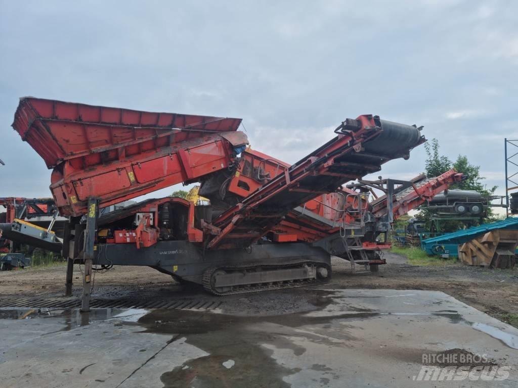 Terex Finlay 883+ Мобільні грохоти
