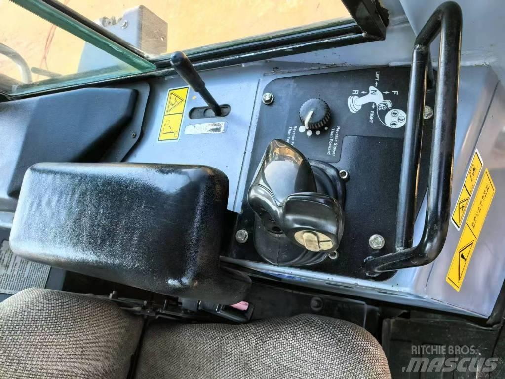 CAT D 6 K XLP Грейдери