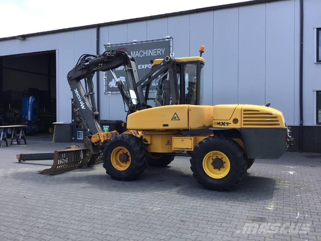 Mecalac 12 MXT Колісні екскаватори
