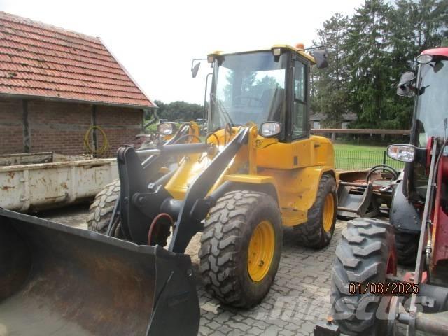 Volvo L 30 Фронтальні навантажувачі