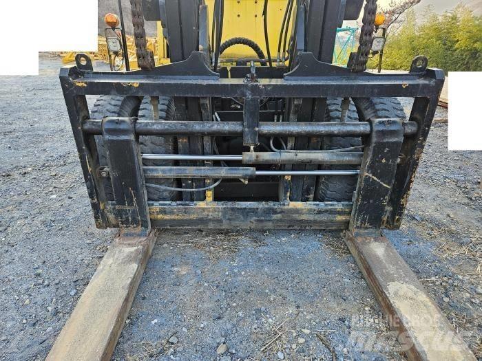 Komatsu FD 150 Річ-трак із високим підйомом