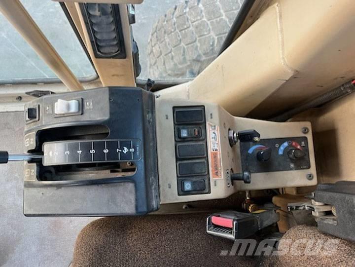 CAT 140 H Грейдери