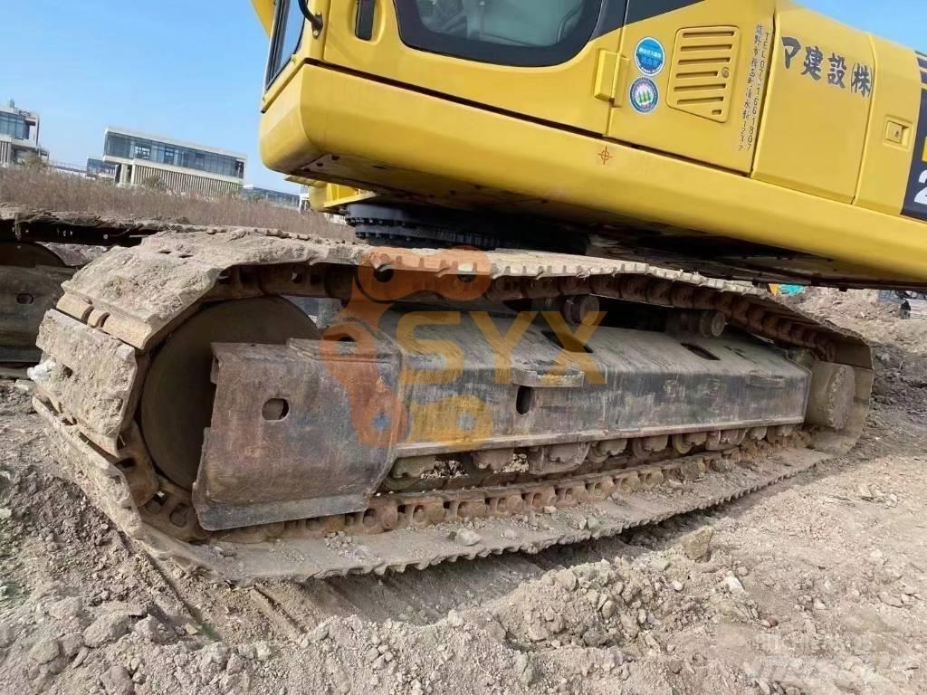 Komatsu PC 210-7 Гусеничні екскаватори