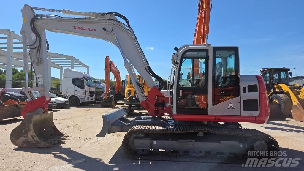 Takeuchi TB 2150 Гусеничні екскаватори