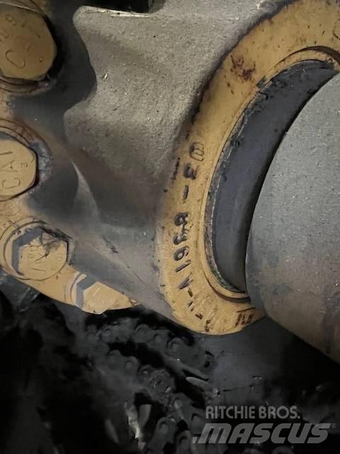 CAT 385 B Гідравліка