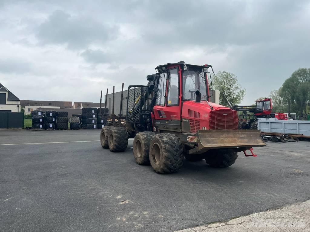 Komatsu 845 Форвардери