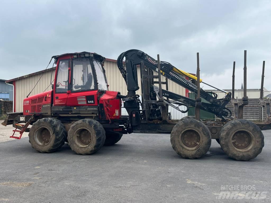 Komatsu 845 Форвардери