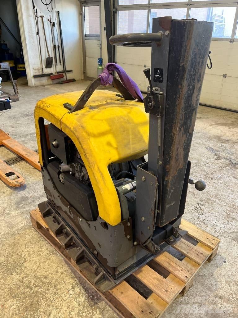 Atlas Copco LG 504 Ущільнювачі грунту