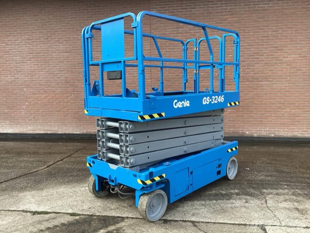 Genie gs3246 Підйомники-ножиці