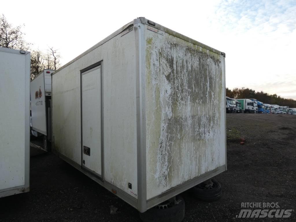  Alukasse Chassis Шасі