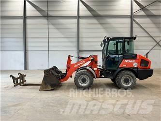 Kubota R 065 Фронтальні навантажувачі