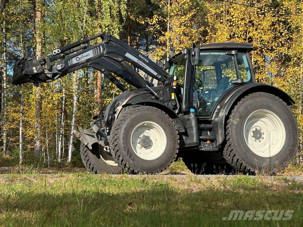 Valtra N175 V Трактори