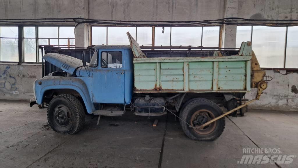 ZIL 496210 Самоскиди