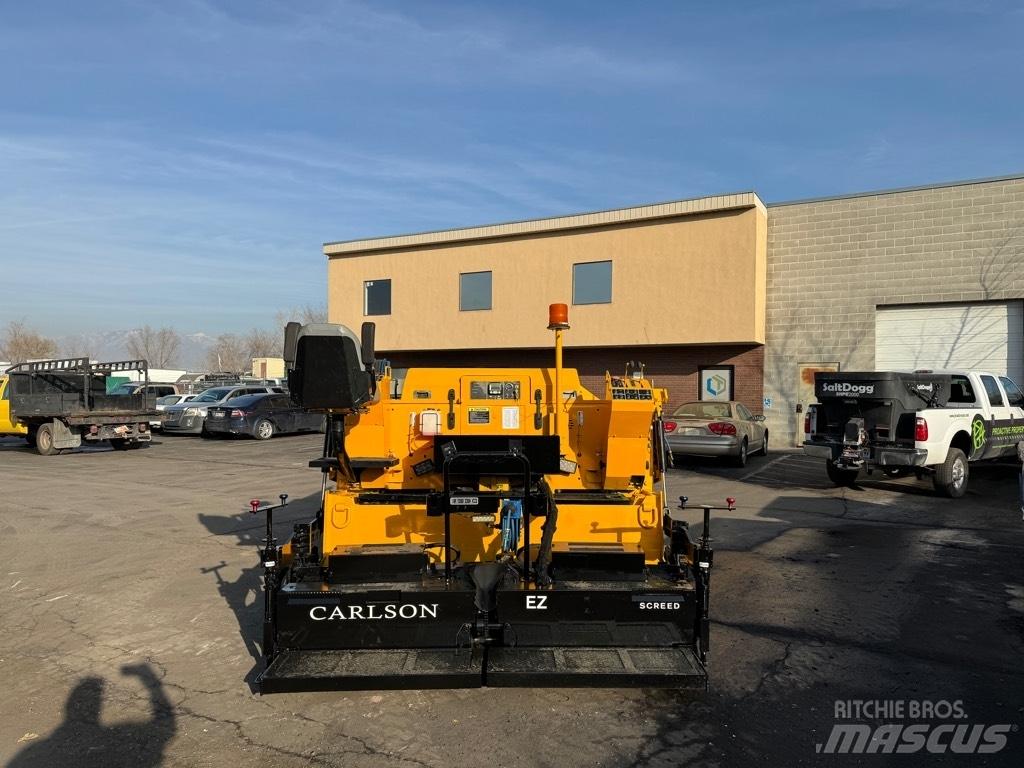 Carlson CP 100 Асфальтовкладачі