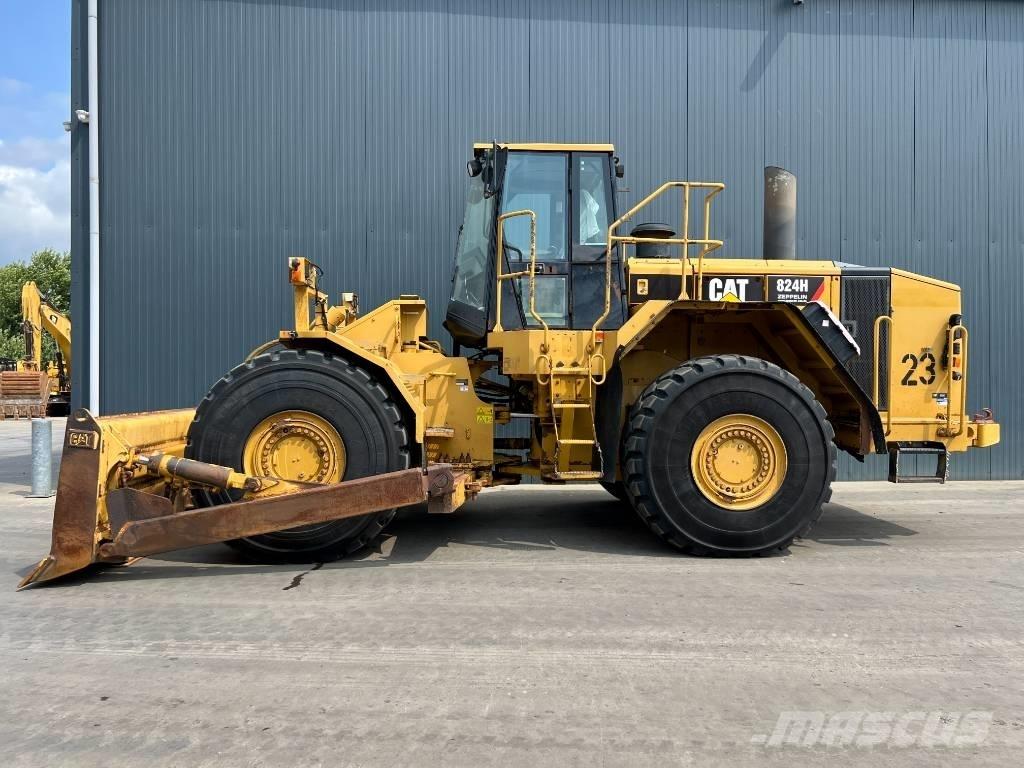 CAT 824H Гусеничні бульдозери