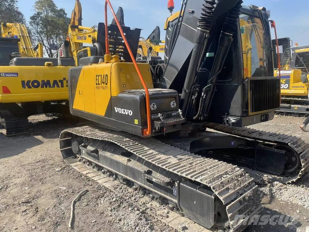 Volvo EC140 Гусеничні екскаватори