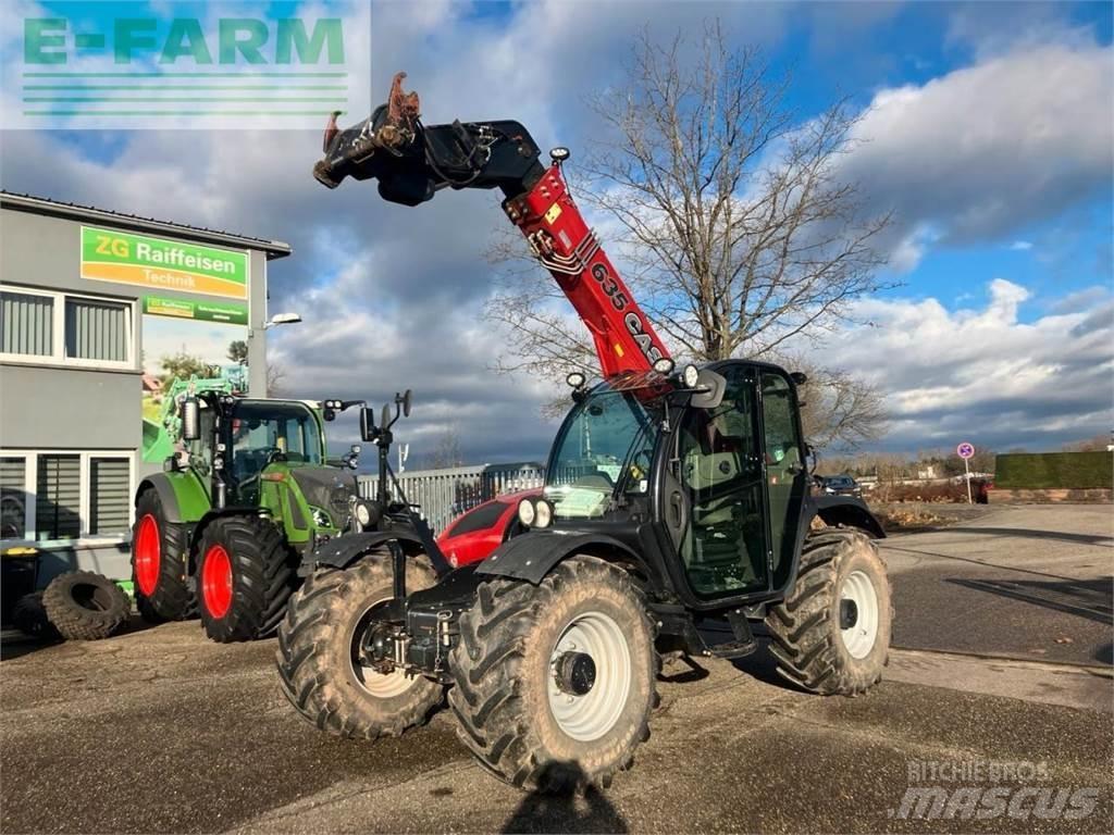 Case IH 635 Телескопічний навантажувач