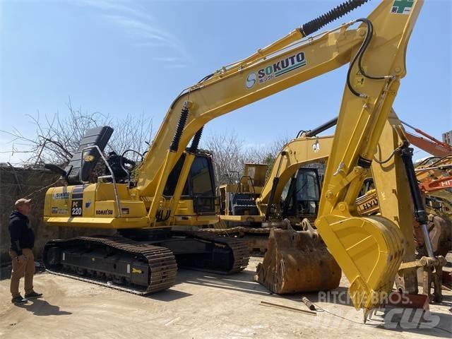 Komatsu PC 220-8 Гусеничні екскаватори