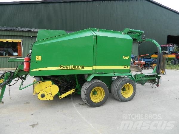 John Deere 678 Рулонні прес-підбирачі